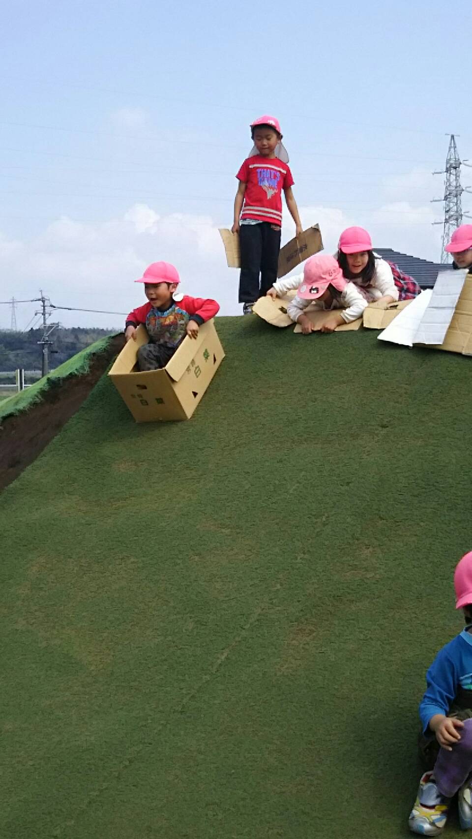 箱入り息子 4歳児ひまわりぐみ 白川グループ 社会福祉法人白川園 学校法人吉良学園 医療法人白川会 のホームページです 白川グループ 社会福祉法人白川園 学校法人吉良学園 医療法人白川会 のホームページです