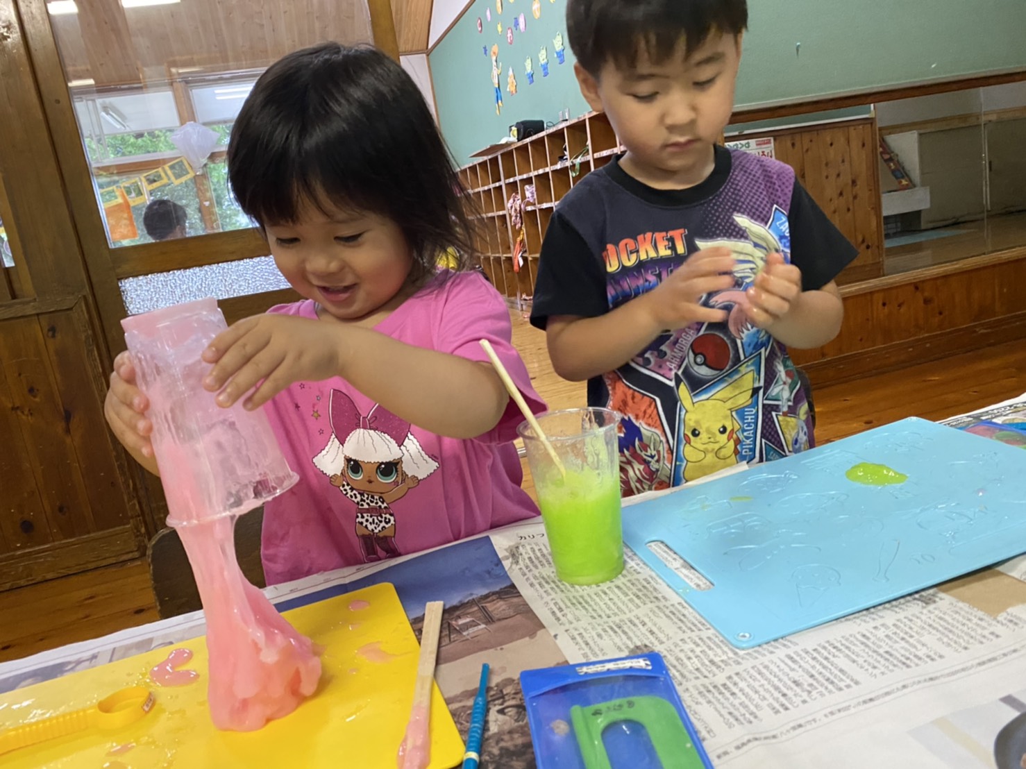 感触遊び ４歳児ひまわり組 村田侑葵乃 白川グループ 社会福祉法人白川園 学校法人吉良学園 医療法人白川会 のホームページです 白川グループ 社会福祉法人白川園 学校法人吉良学園 医療法人白川会 のホームページです