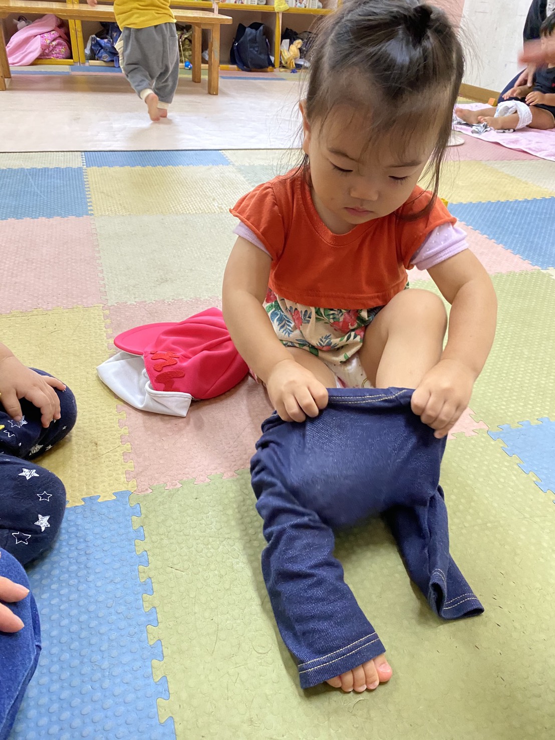 「上手にできるよ！」1歳児ももぐみドキンちゃんチーム 白川グループ（社会福祉法人白川園、学校法人吉良学園、医療法人白川会）のホームページです。白川グループ（社会福祉法人白川園、学校法人吉良