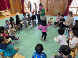 フルーツバスケット 3歳児すみれぐみ 白川グループ 社会福祉法人白川園 学校法人吉良学園 医療法人白川会 のホームページです 白川グループ 社会福祉法人白川園 学校法人吉良学園 医療法人白川会 のホームページです